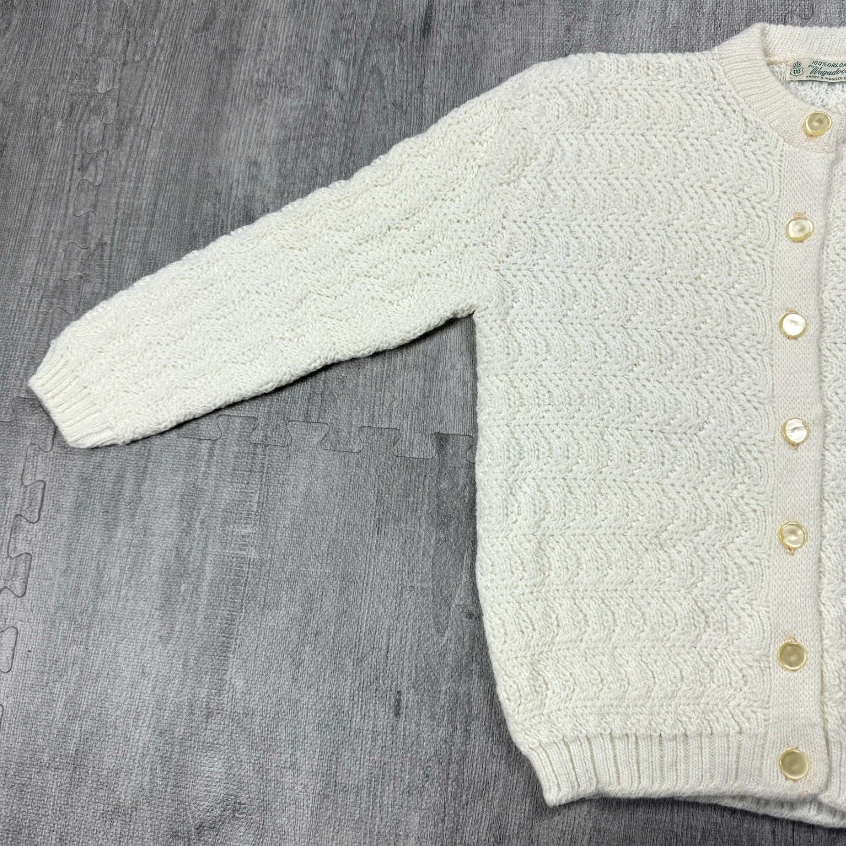 Vintage VINTAGE WAGADOON WHITE TEXTURED KNIT CARDIGAN Sweater Women's L 60s 70s Casual Size L / US 10 / IT 46 - 4 Thumbnail
