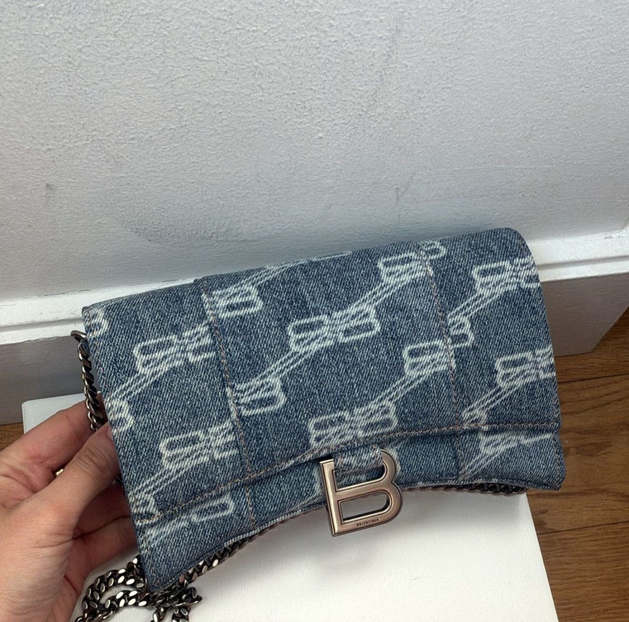 Balenciaga Hourglass Wallet on a chain Bag In Blue Denim Size ONE SIZE - 1 Thumbnail