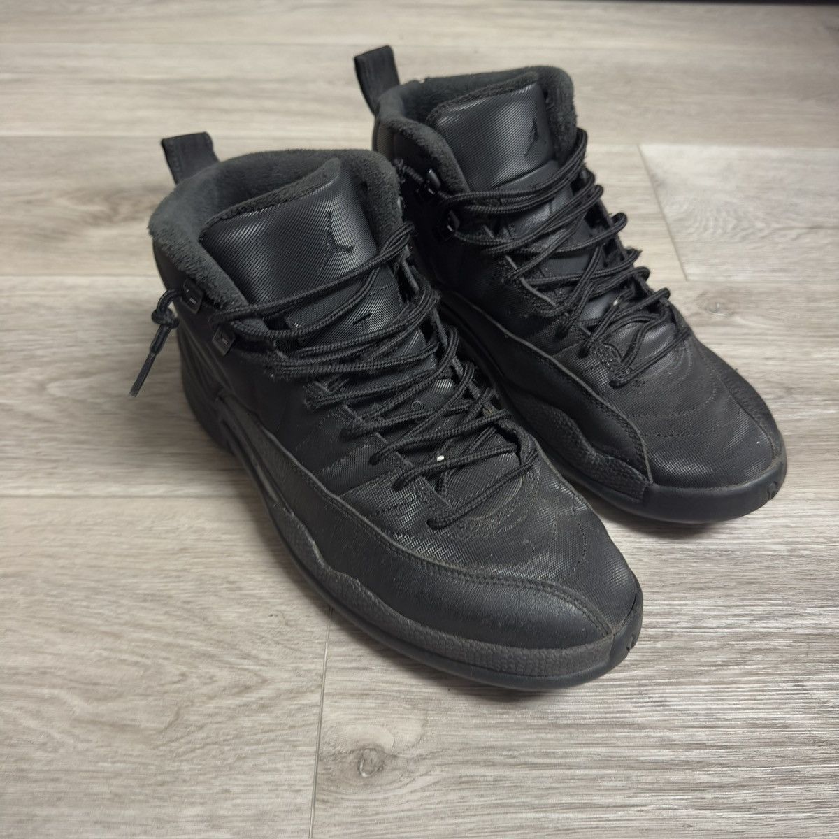 Jordan Brand Jordan 12 Retro Winter Black Size US 9 / EU 42 - 1 Thumbnail