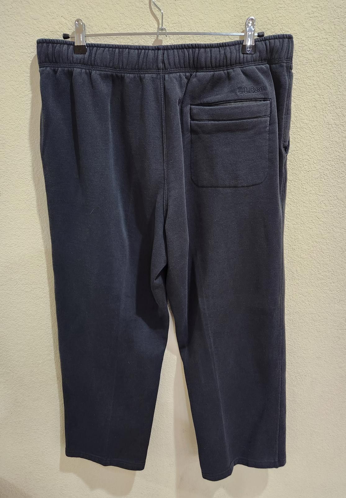 L.L. Bean L.L. Bean Men's Large 30" Black Comfort Camp Size US 34 / EU 50 - 2 Thumbnail
