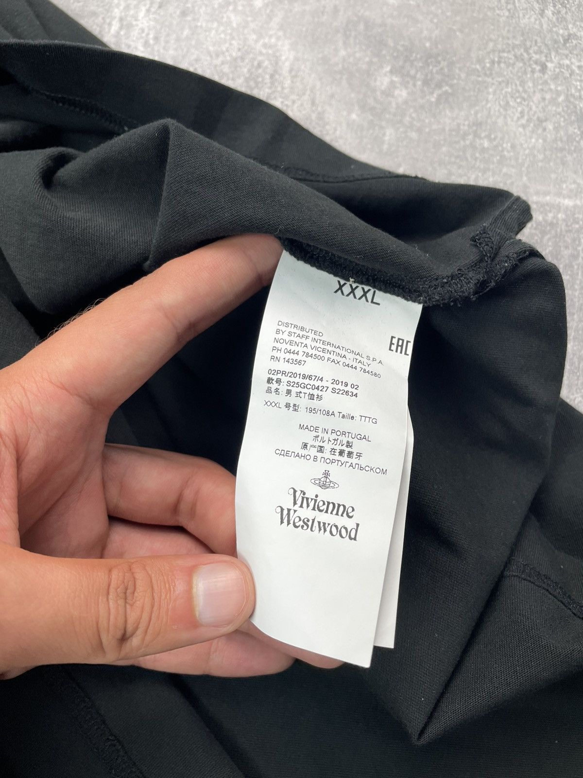 Vivienne Westwood Vivienne Westwood T-shirt Center Logo Size US XXL / EU 58 / 5 - 4 Thumbnail
