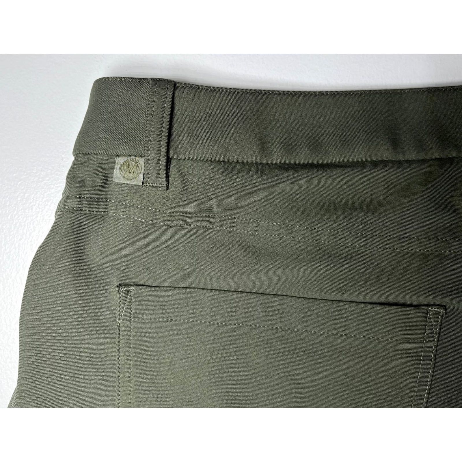 Lululemon Lululemon ABC 5-Pocket Pants Warpstreme LM5AXSS Green 34 Men’s Casual Chino Straight Pant Fathers Day, City, Preppy Size US 34 / EU 50 - 6 Thumbnail