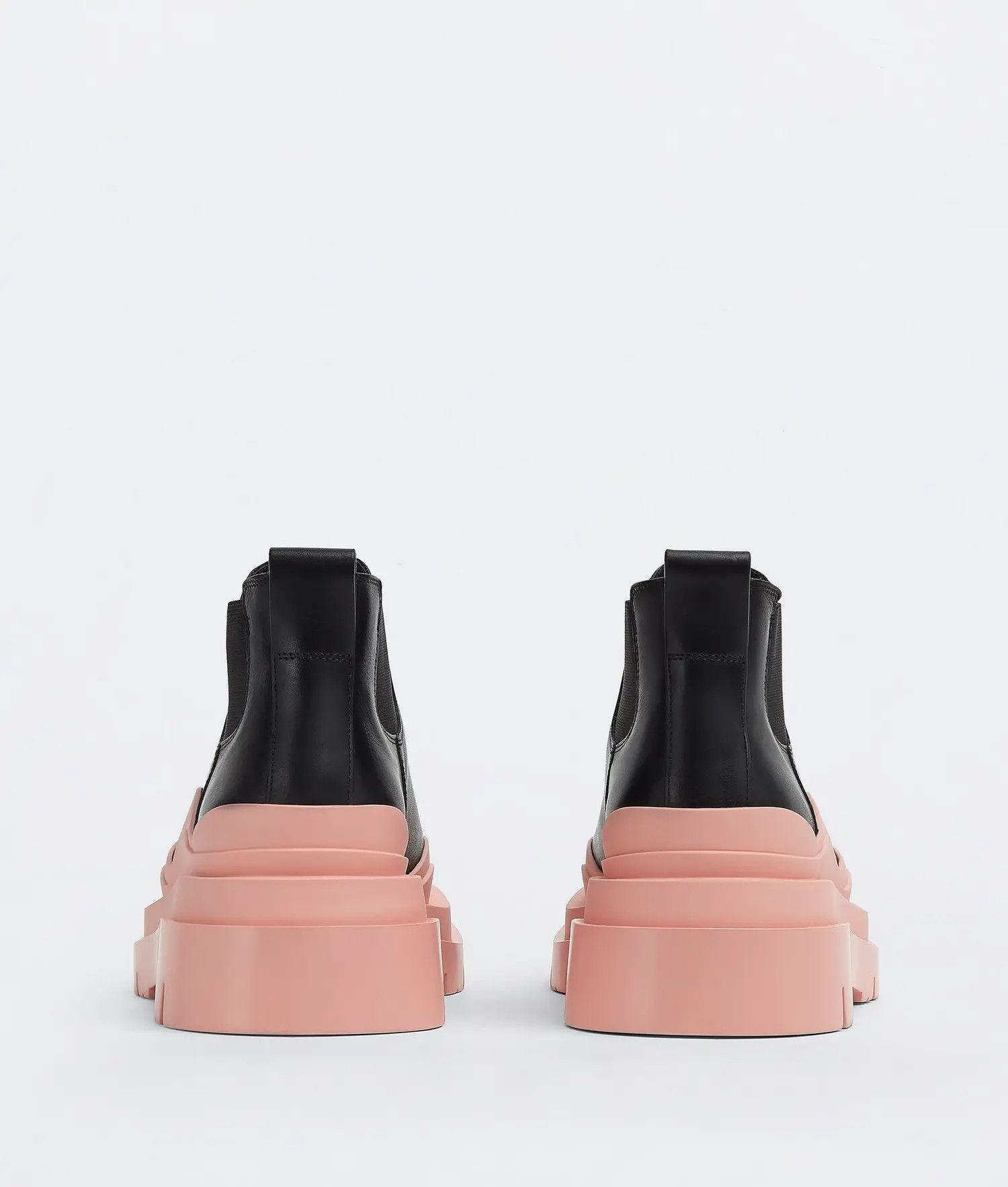 Bottega Veneta o1bcso1str0225 Tire Ankle Chelsea Boots in Black/Peachy Size US 9.5 / IT 39.5 - 3 Thumbnail
