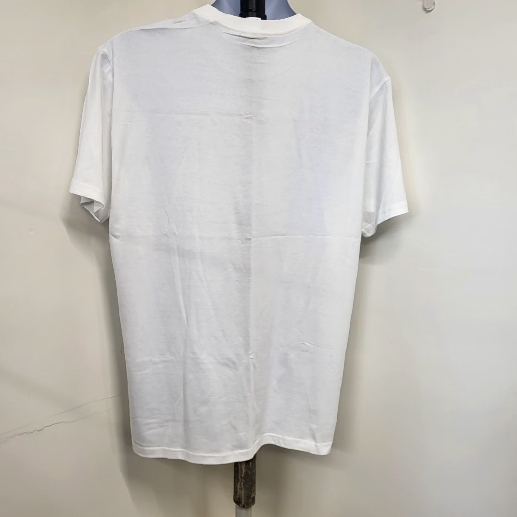 Disney Disney Winnie The Pooh T-SHIRT Adult Unisex XXL White Cartoon Tee Bee Honey Shirt Size US XXL / EU 58 / 5 - 4 Thumbnail