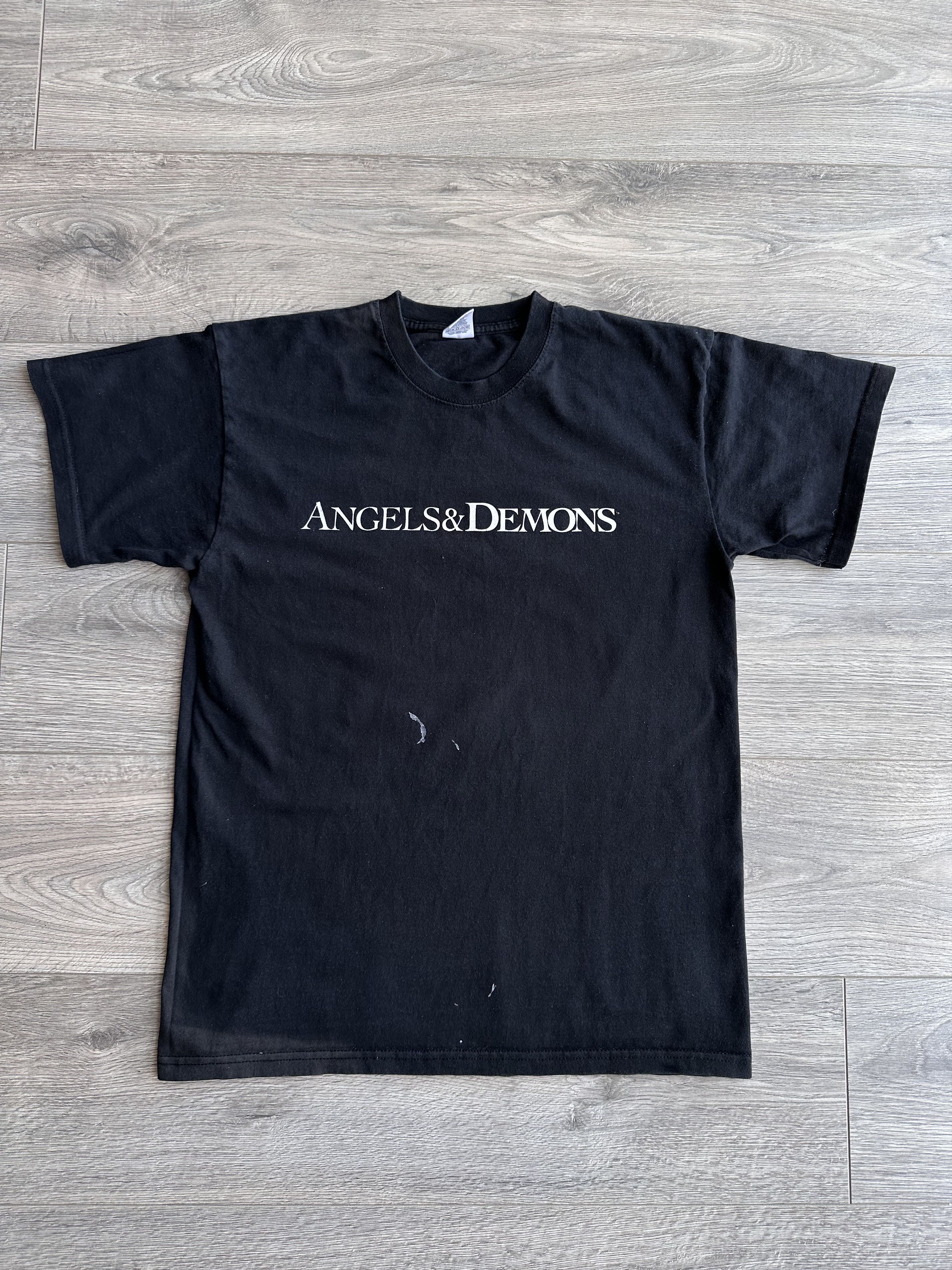 Vintage Angels and Demons Tom Hanks 2009 movie t shirt Size US L / EU 52-54 / 3 - 2 Thumbnail