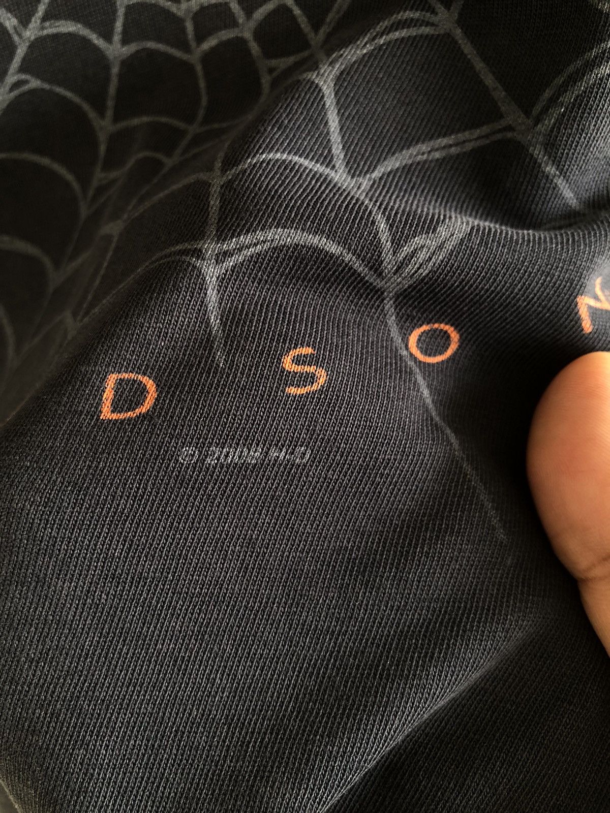 Harley Davidson Vintage 00s Harley Davidson Spider Web Faded Tee Size US L / EU 52-54 / 3 - 14 Thumbnail