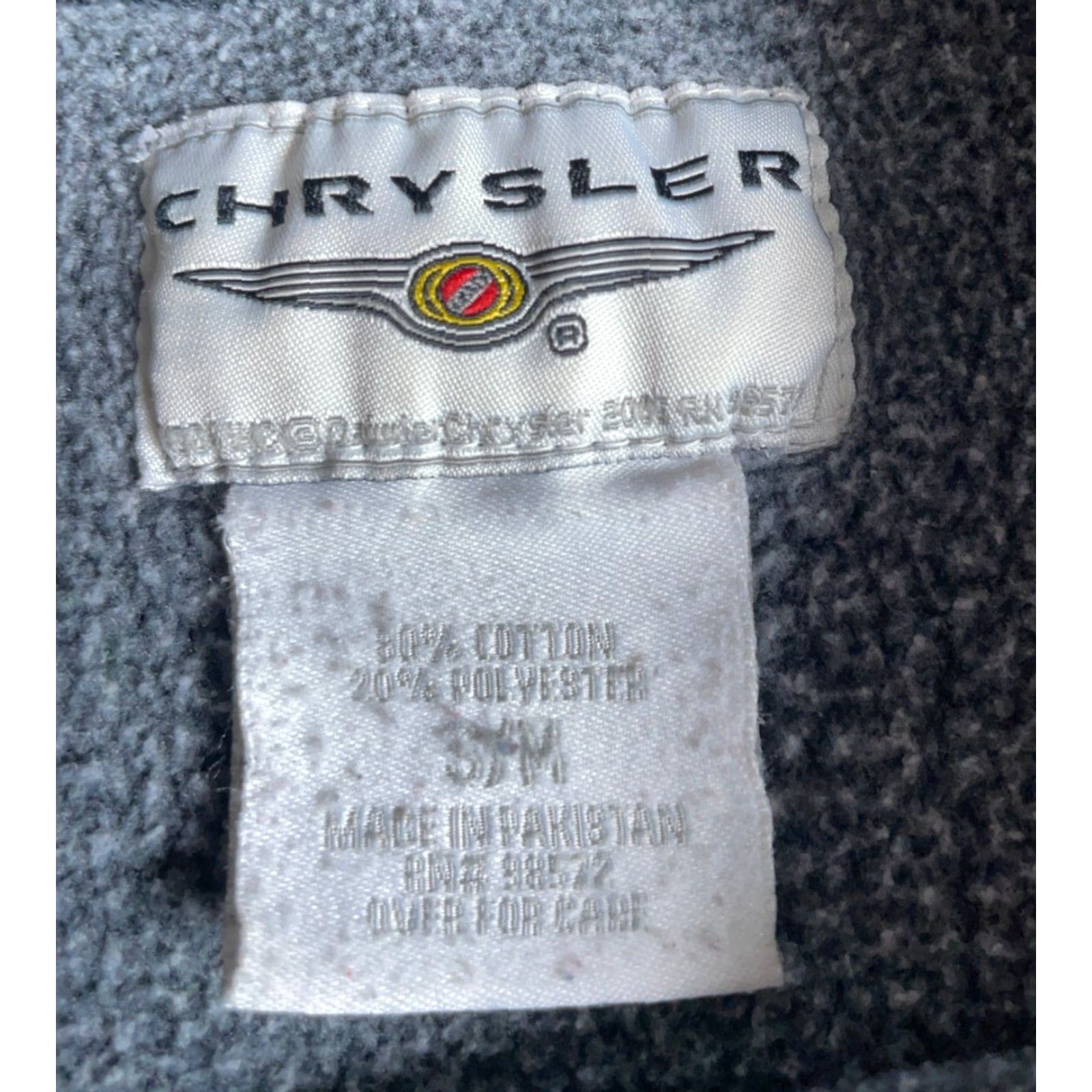 Vintage VINTAGE Chrysler HEMI Sweatshirt Men Small Medium Black Crewneck Embroidered Logo Graphic Print Heavyweight Size US S / EU 44-46 / 1 - 3 Thumbnail