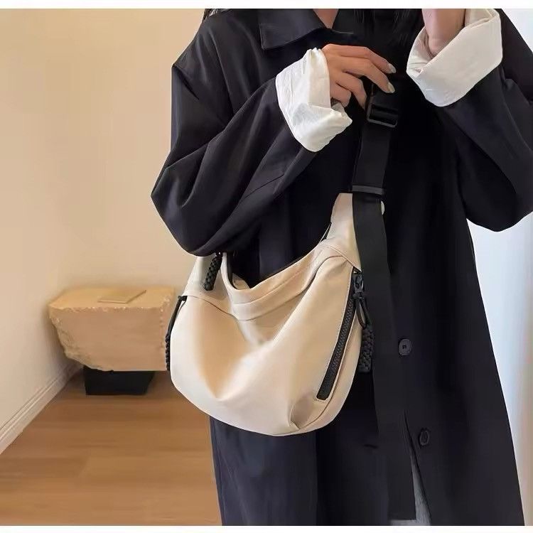 Japanese Brand Nylon Hobos Crossbody Bags Size ONE SIZE - 4 Thumbnail