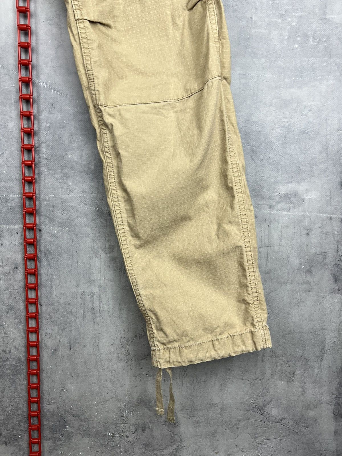 Carhartt vintage carhartt cargo pants beige size 30 X 32 Size US 30 / EU 46 - 4 Thumbnail