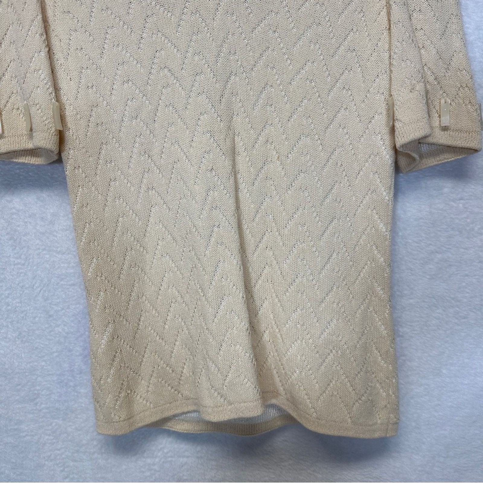 St. John St. John Sport Cream Knit Beaded Short Sleeve Top Size XS Size XS / US 0-2 / IT 36-38 - 3 Thumbnail