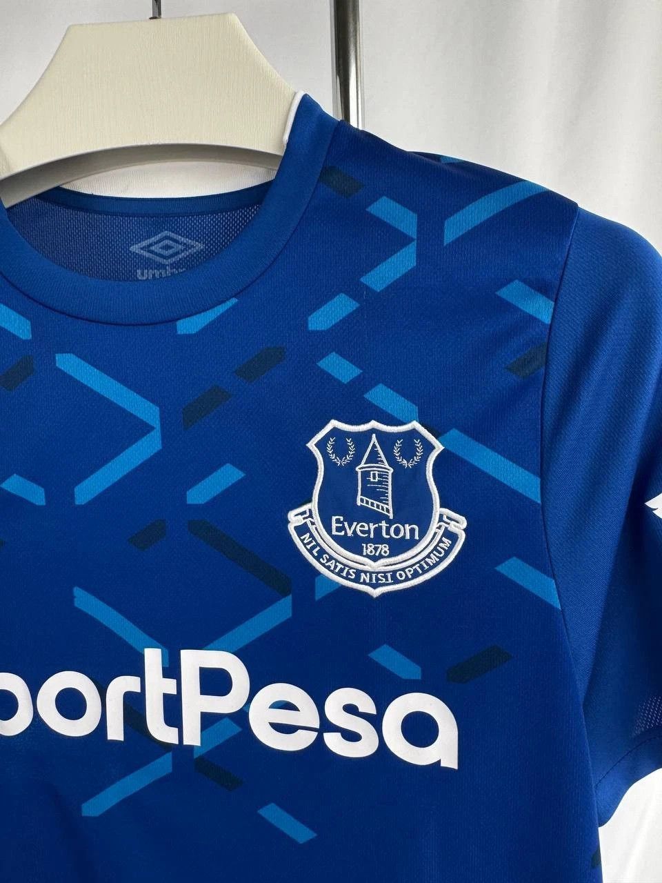 Umbro Umbro Everton Home Jersey 2017-2018 Lampas color blue Size US L / EU 52-54 / 3 - 3 Thumbnail