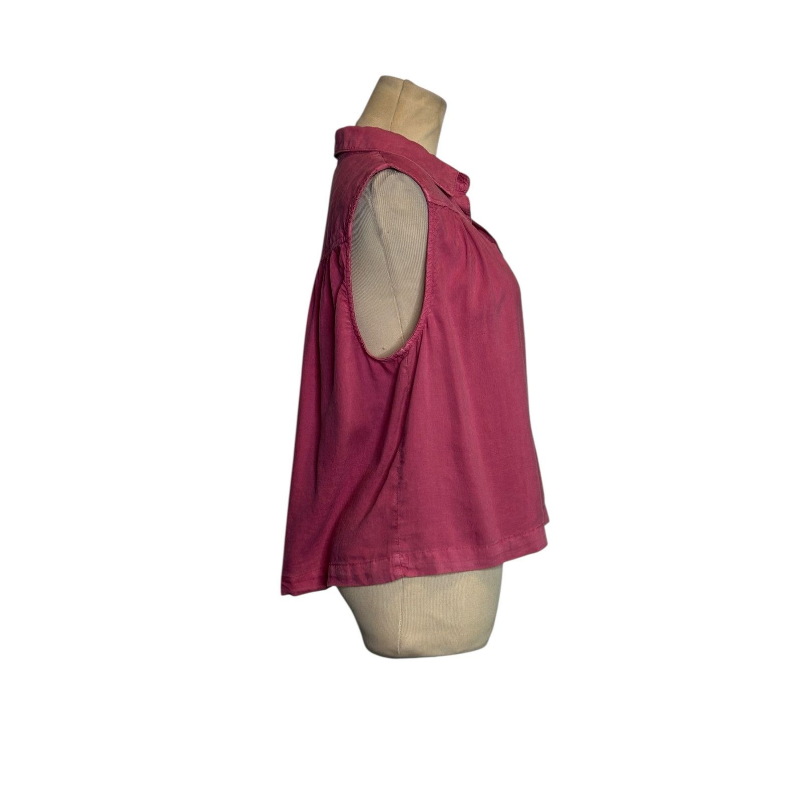 Bella Dahl Bella Dahl pink sleeveless buttoned blouse size small Size S / US 4 / IT 40 - 12 Thumbnail