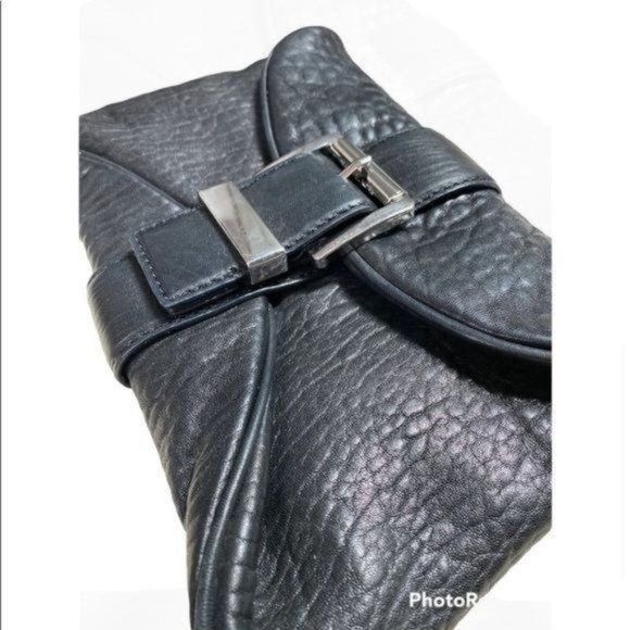 Michael Kors Michael Kors Leather Clutch Size ONE SIZE - 5 Thumbnail