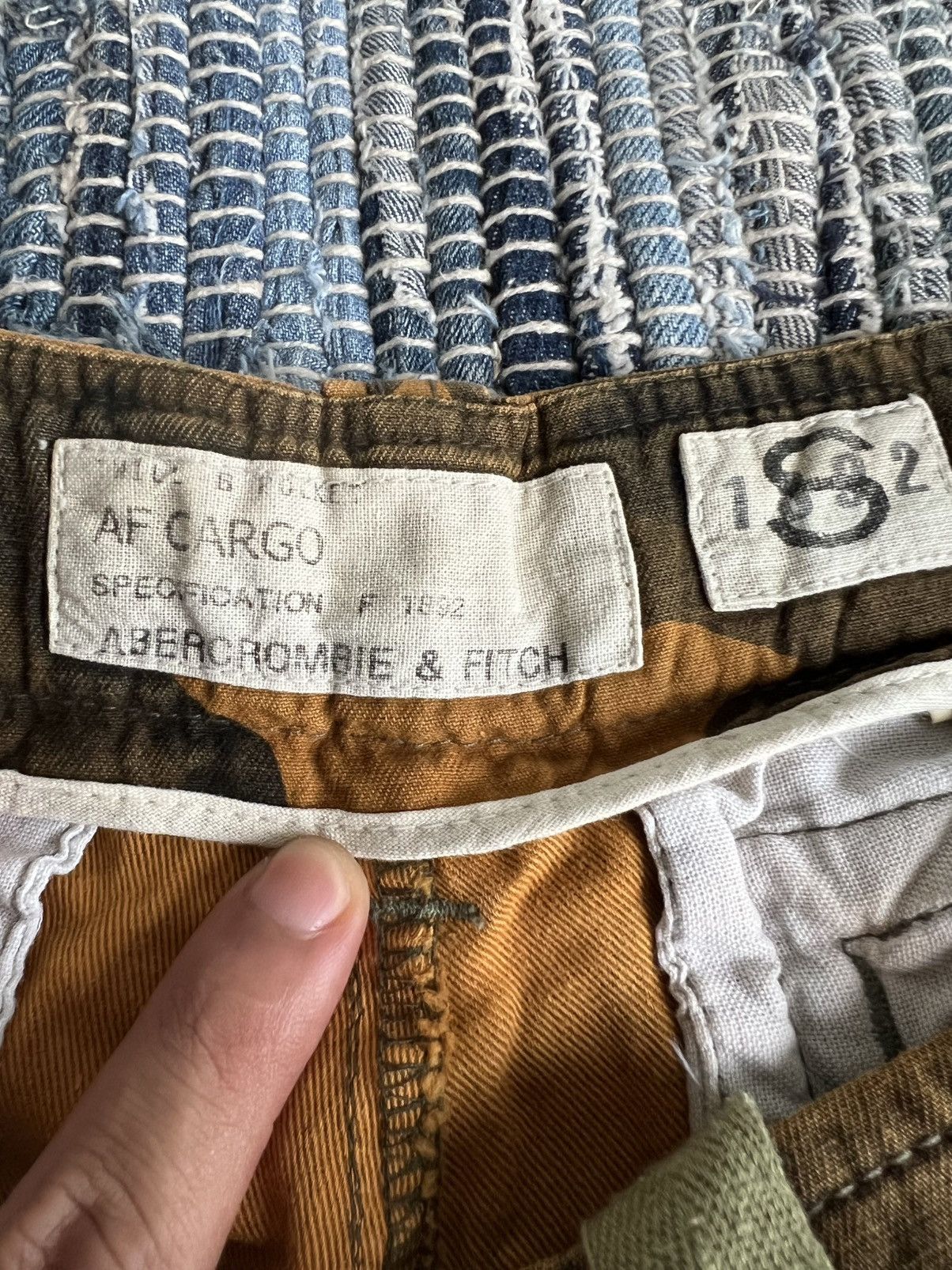 Abercrombie & Fitch Vintage Abercrombie Fitch Orange Camo Parachute Cargo Pants Size US 32 / EU 48 - 13 Thumbnail
