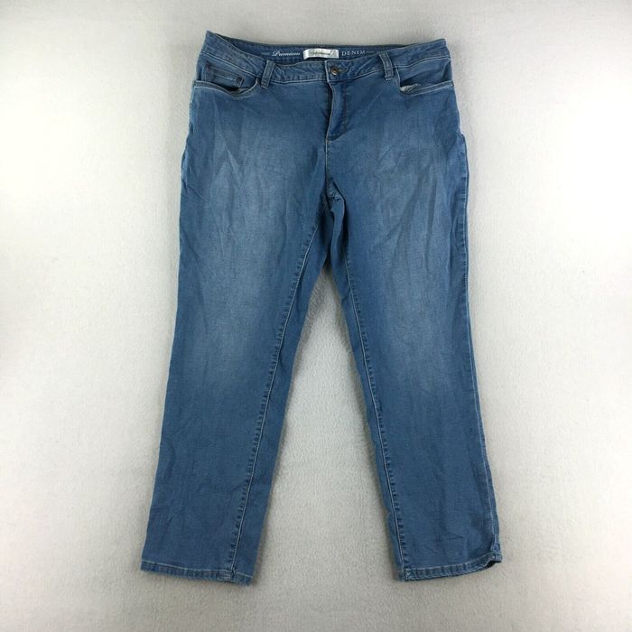 Croft & Barrow Croft & Barrow Jeans Womens 16 Petite Straight Denim Pants  Ladies Medium Wash