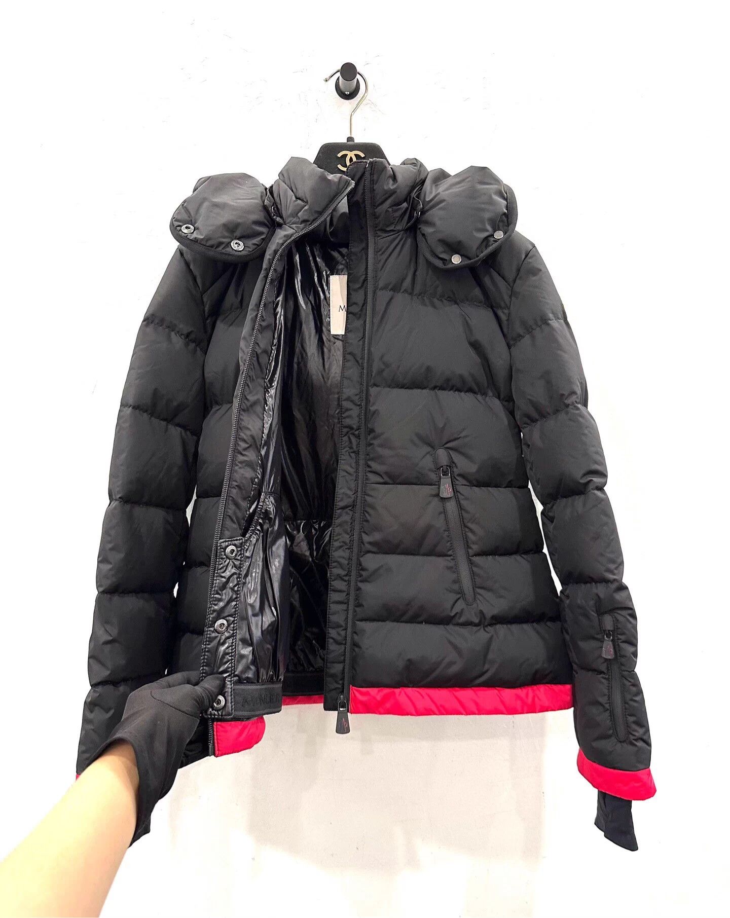 Moncler Moncler Donzenac Side Logo Down Jacket 12Y Black Size XXS / US 00 / IT 34 - 3 Thumbnail