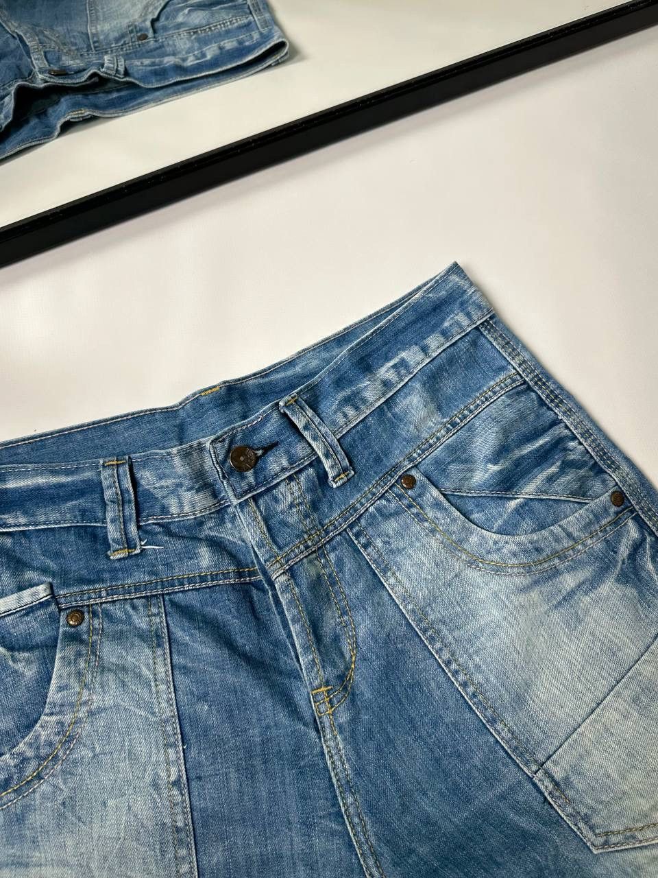 Diesel × Jean × Vintage 🔥90’s Vintage Made in Italy Diesel Jeans Short Size US 32 / EU 48 - 10 Thumbnail