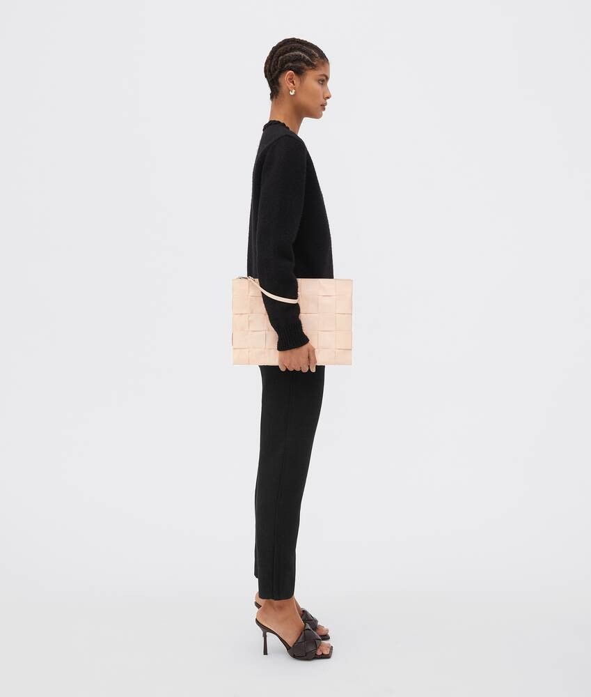Bottega Veneta o1loc1c0325 Size: OS / 691092 Unisex Pouch in Light Pink Size ONE SIZE - 5 Thumbnail