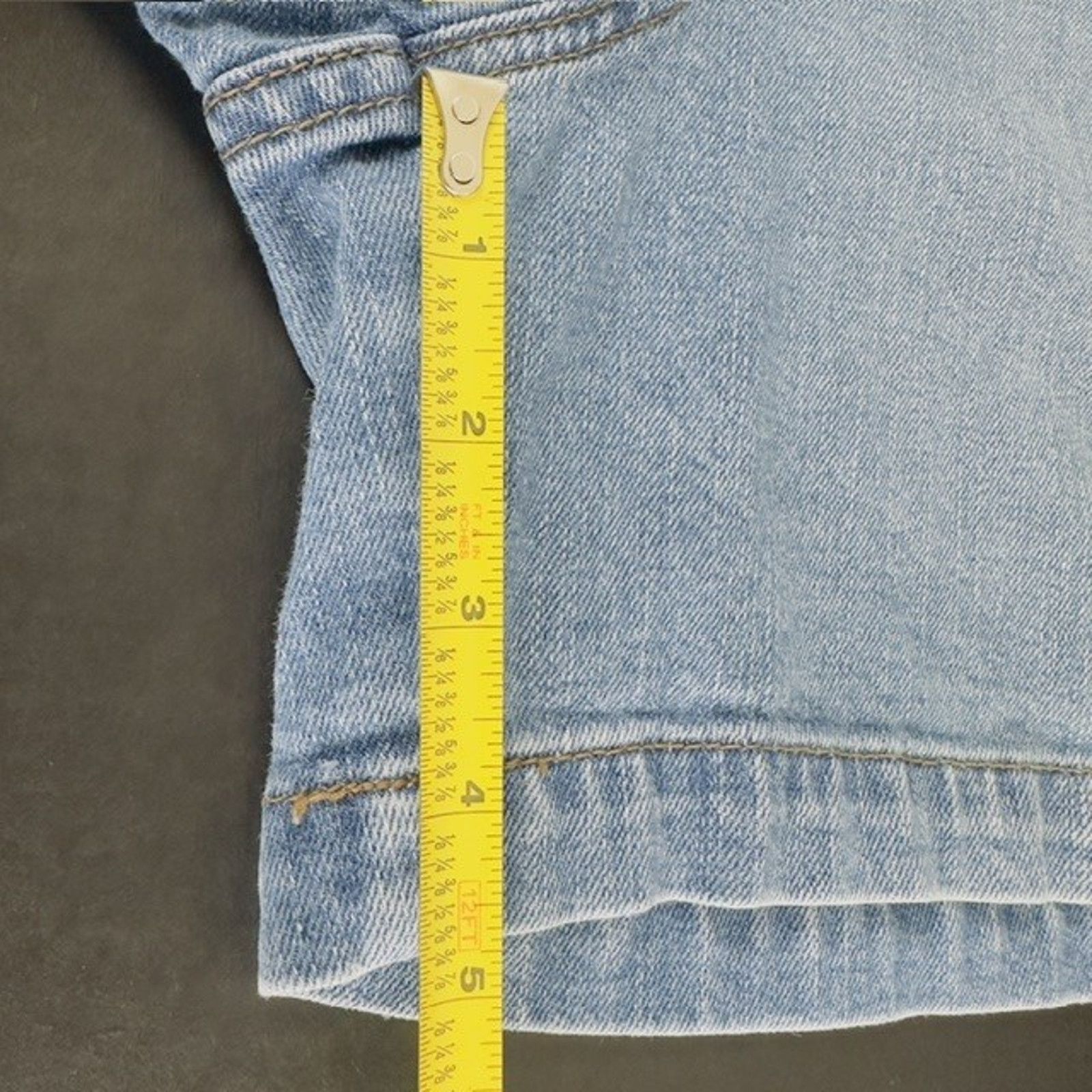 Lee Lee Lower on the Waist, Denim Jean Shorts 16M Grandma VTG Size 38" / US 16 / IT 52 - 9 Thumbnail