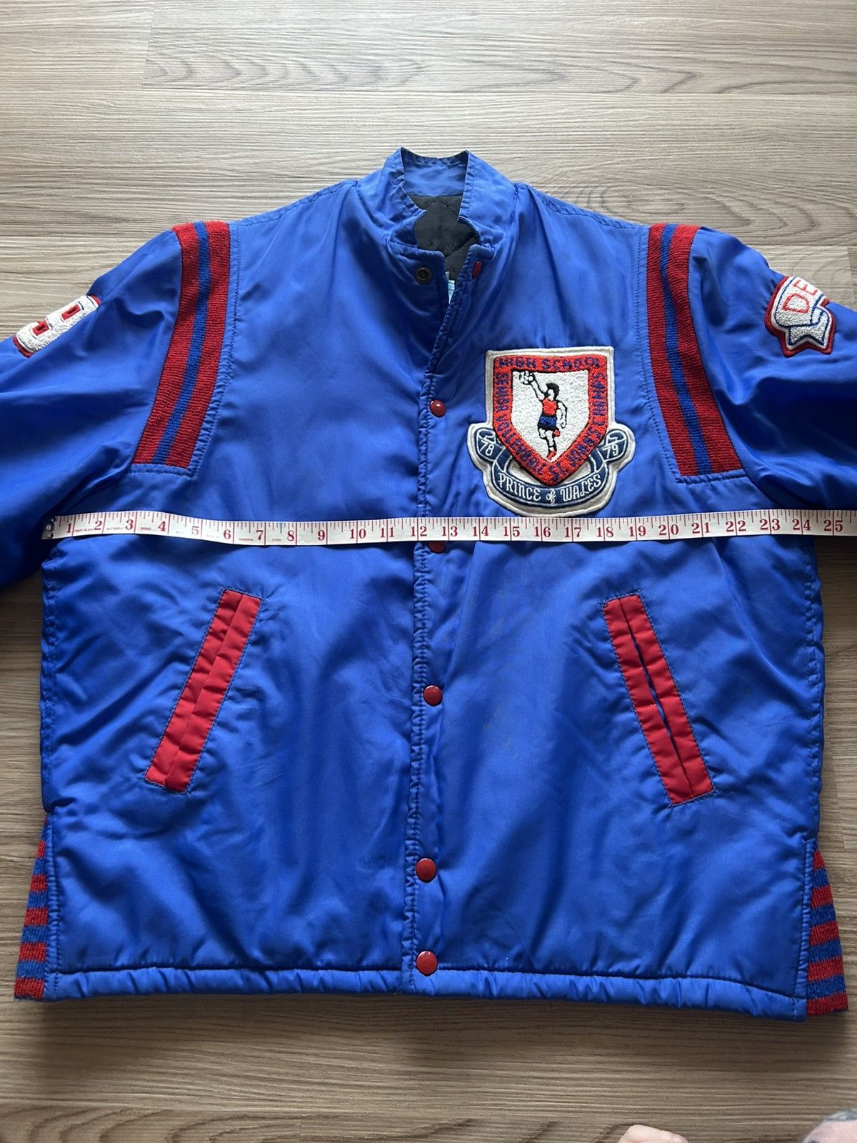 Vintage Vintage 1970s Varsity Jacket With Patches Size US M / EU 48-50 / 2 - 8 Thumbnail
