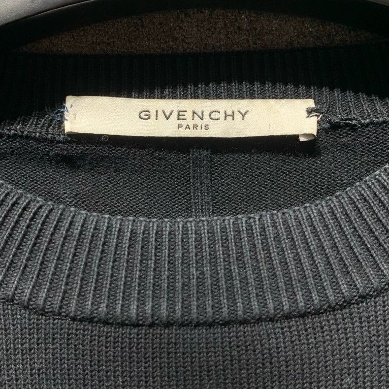 Givenchy Givenchy Collar Round Neck Hoodie 2506-Nextarrow Size US M / EU 48-50 / 2 - 4 Thumbnail