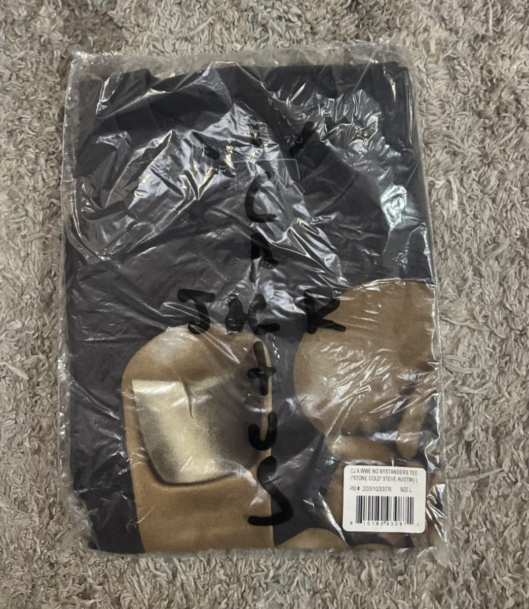 Travis Scott × WWE Travis Scott x WWE Cold Stone Steve Austin T Size US L / EU 52-54 / 3 - 3 Thumbnail