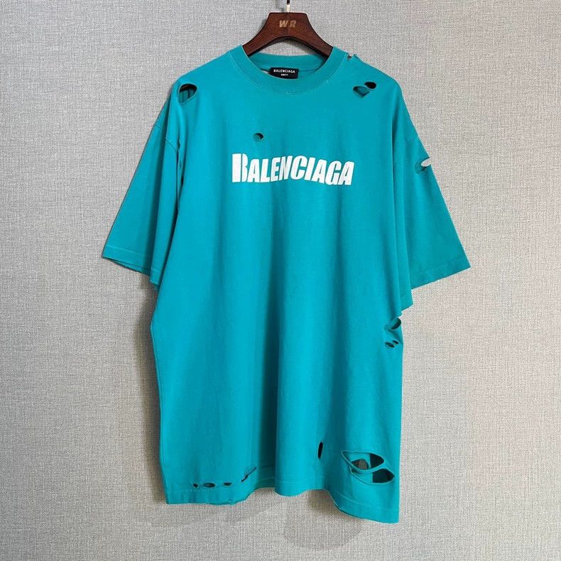 Balenciaga Balenciaga Lake green big destruction logo short sleeve 250 Size US M / EU 48-50 / 2 - 1 Thumbnail