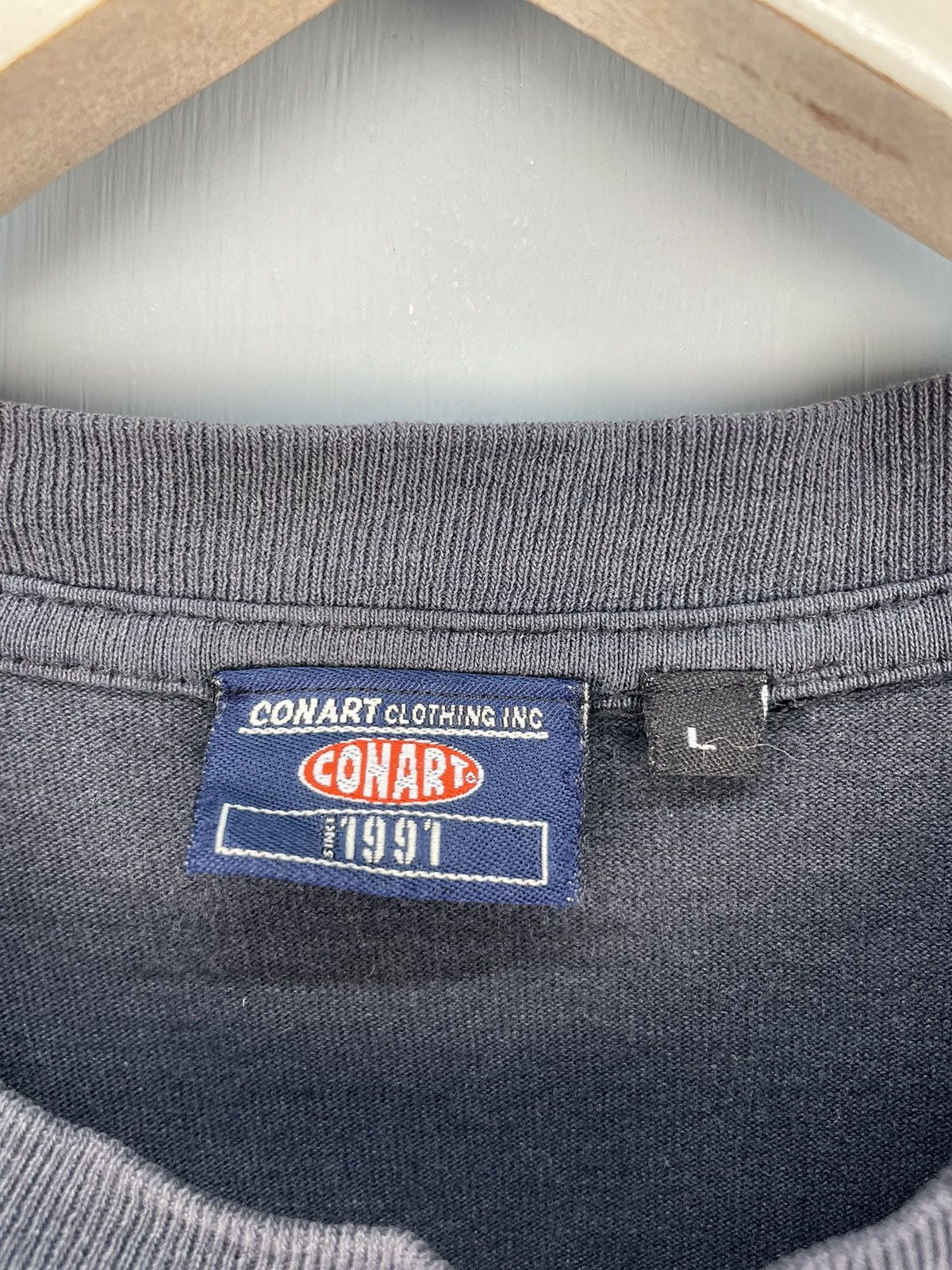 Vintage Vintage Conart clothing inc Hip Hop t shirt Size US L / EU 52-54 / 3 - 7 Thumbnail