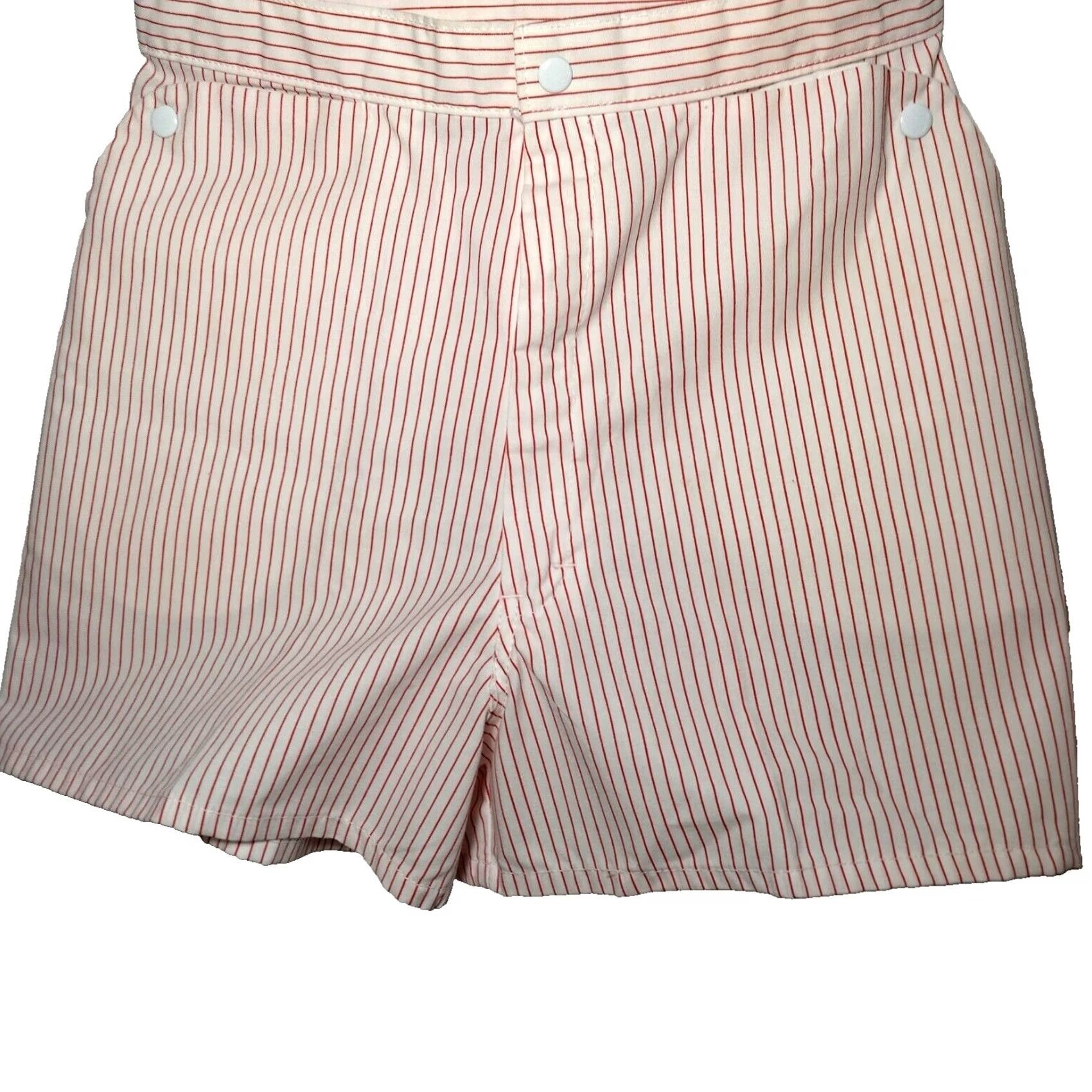 Vintage VINTAGE Shorts Women Size 11 White Red Striped Snap Pockets Bermuda School Nautical 1960s Hong Kong Women Size 32" / US 10 / IT 46 - 2 Thumbnail