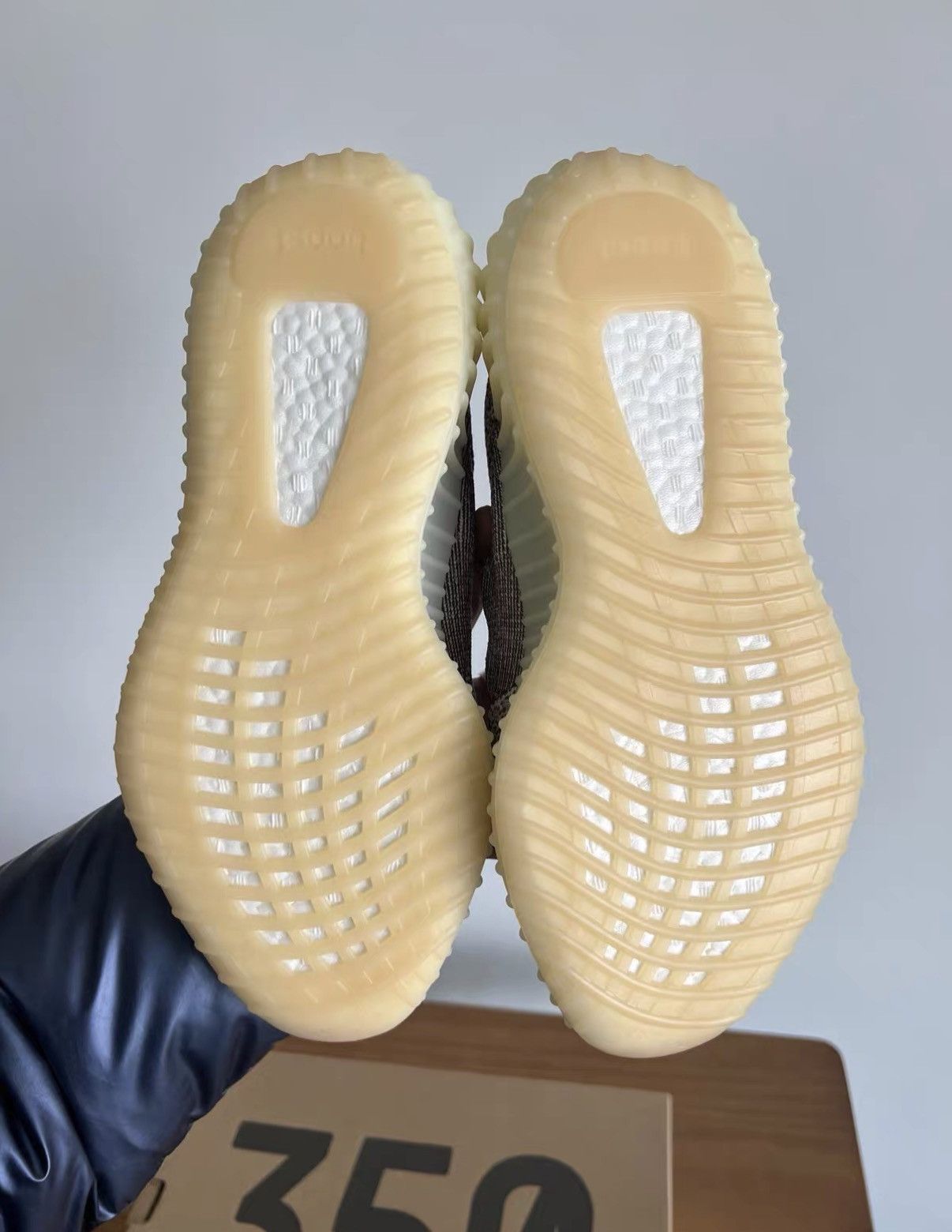 Yeezy Yeezy Sesame J42 Size US 7.5 / EU 40-41 - 5 Thumbnail