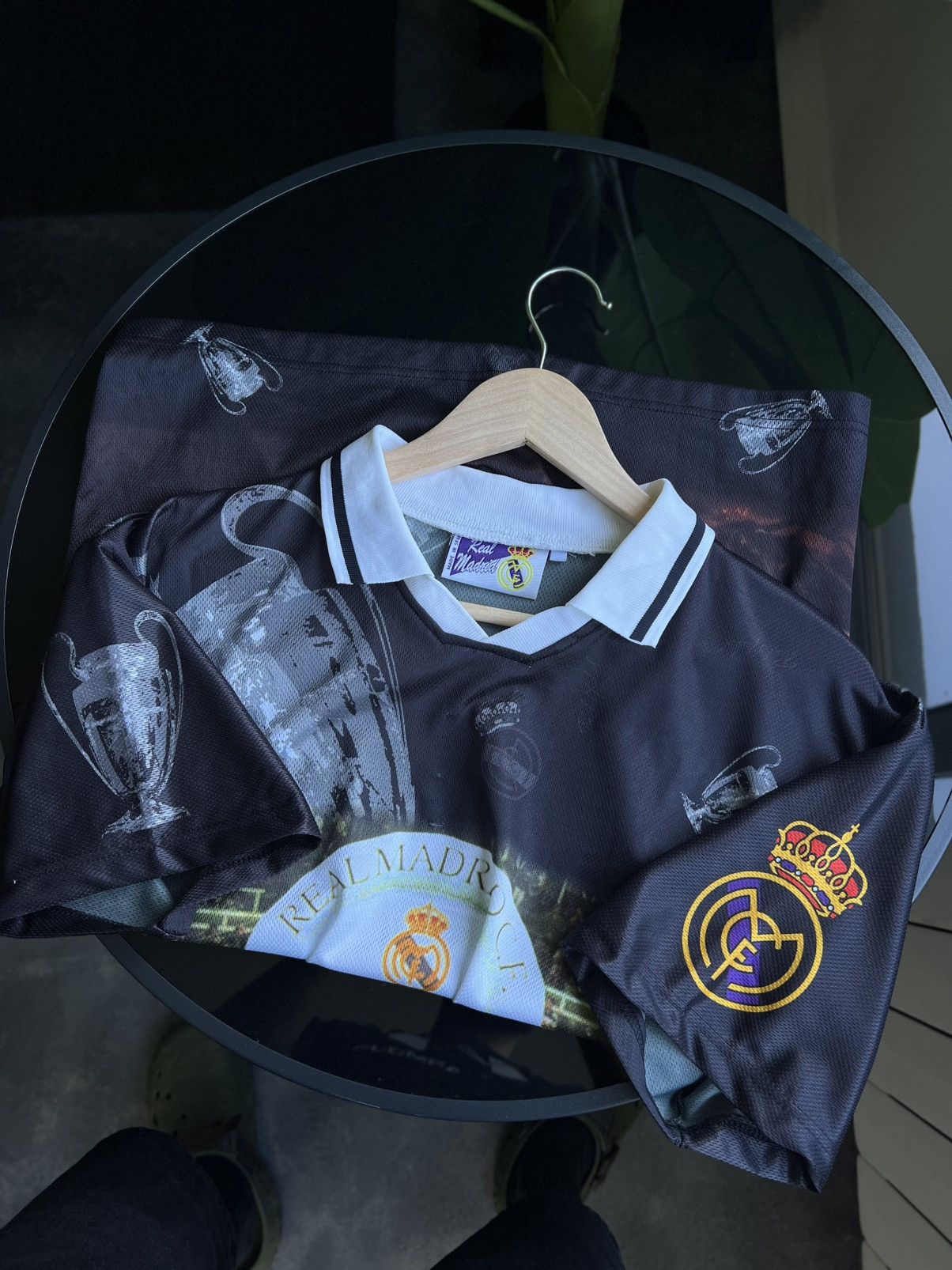 Vintage Real Madrid 97/98 Vintage Home Shirt #7–Spain Copa de Europa Size US S / EU 44-46 / 1 - 23 Thumbnail