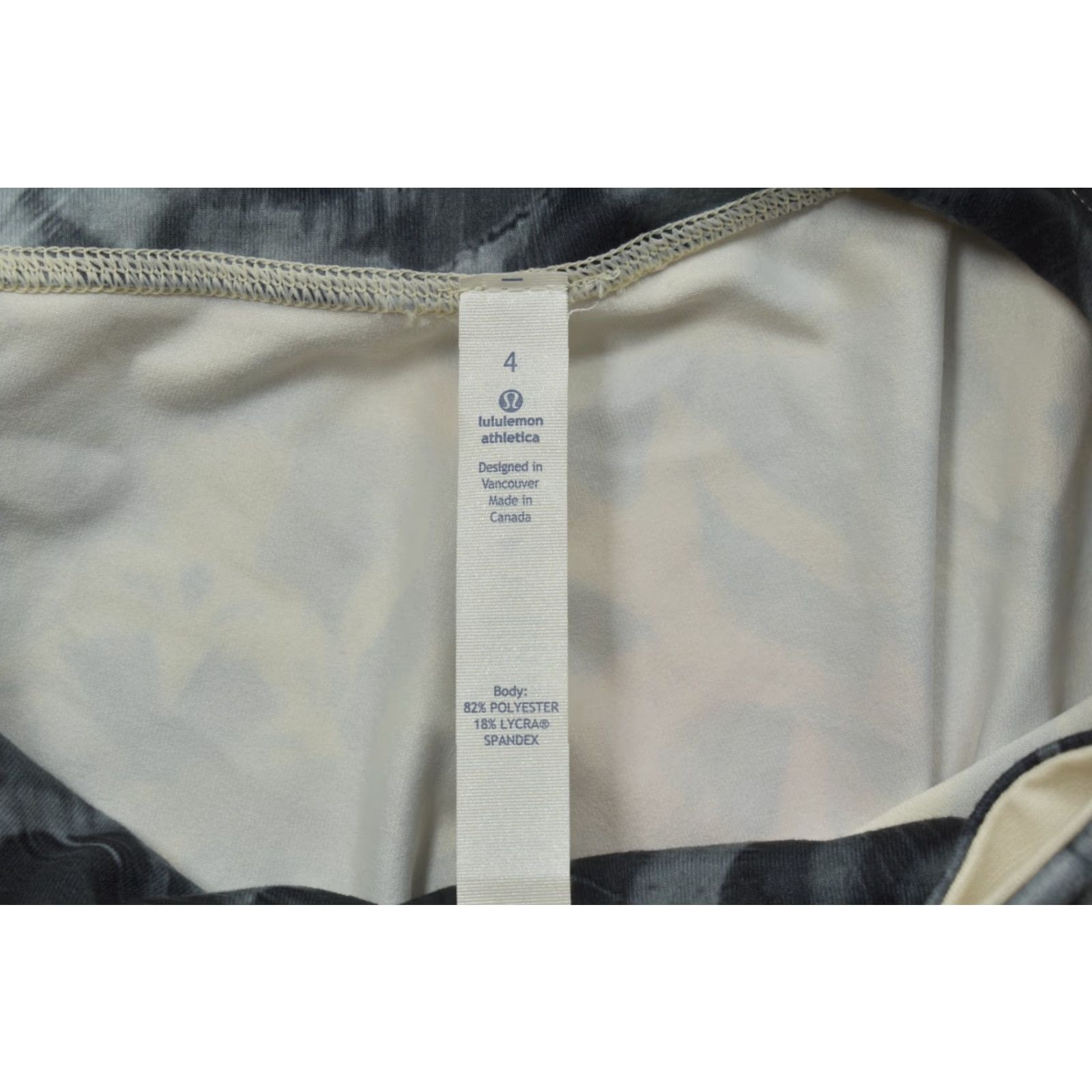 Lululemon Lululemon Wunder Under Crop II Leggings Size 4 Black White Full-On Luon Womens Crop Pants Skinny 26 in Inseam Size 27" / US 4 / IT 40 - 7 Thumbnail