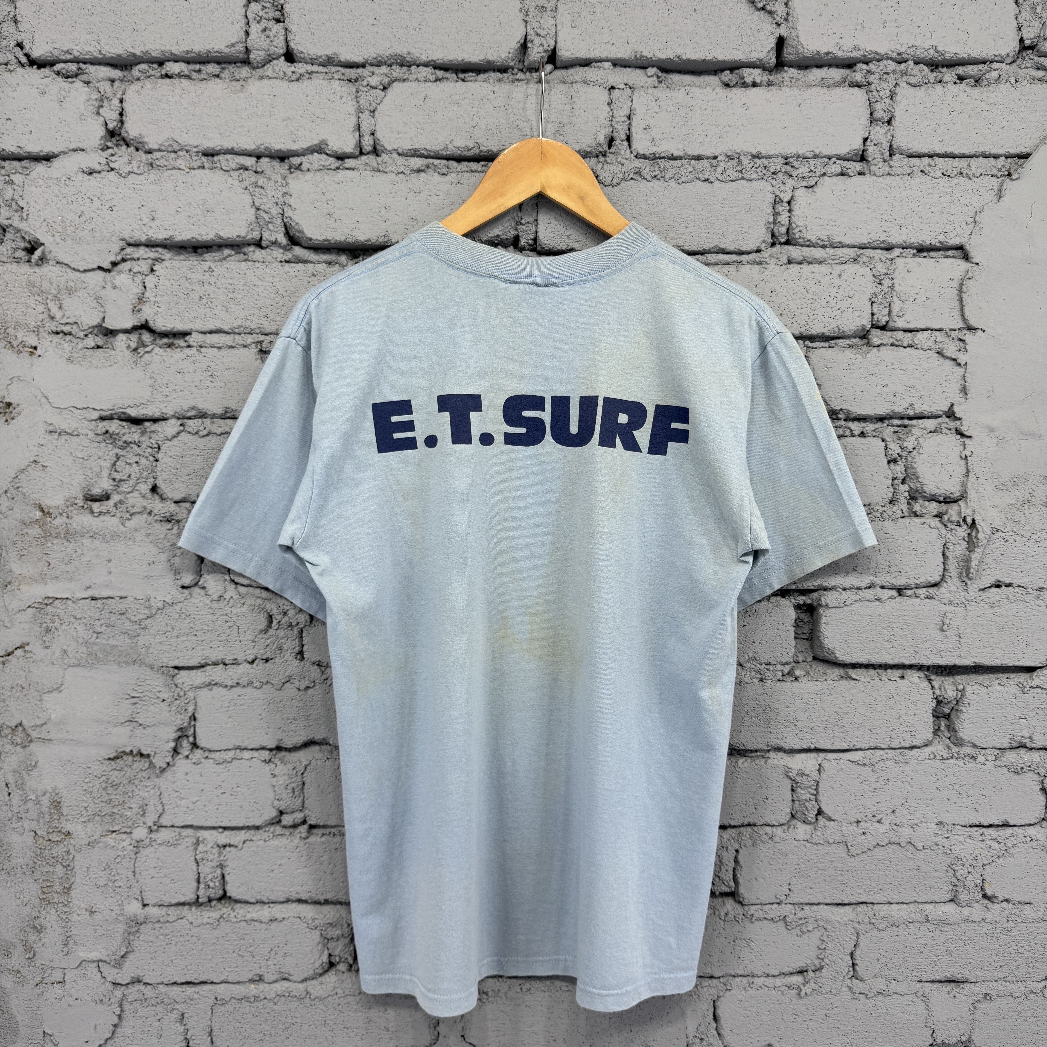 Vintage Vintage Light Blue E.T. Surf Graphic Sunfaded Tshirt Size US M / EU 48-50 / 2 - 2 Thumbnail