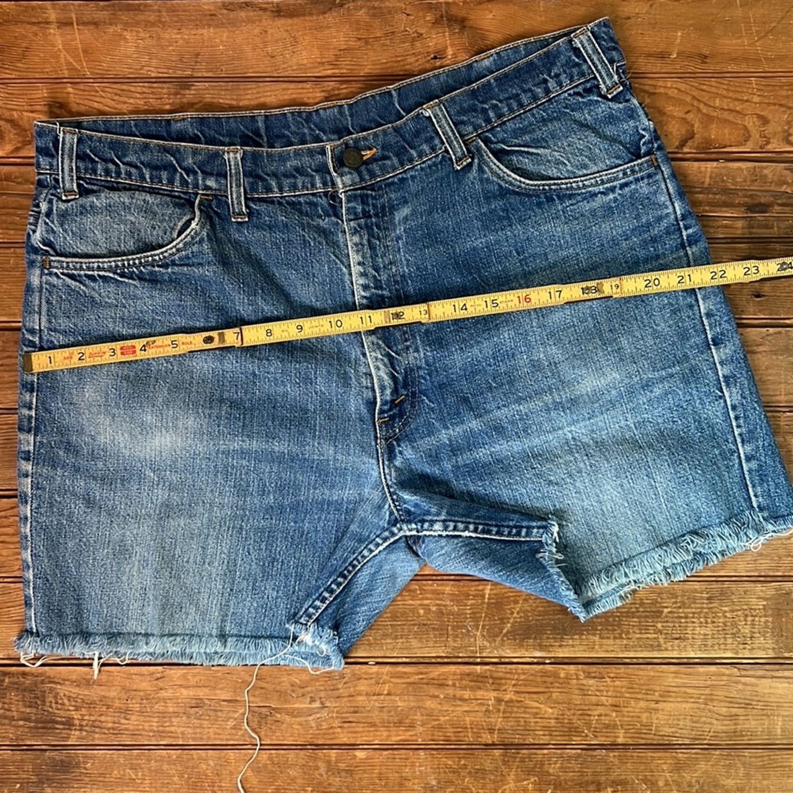 Levi's Vintage 1960s Levi’s Orange tab cut off jeans Jorts size 38 Size US 38 / EU 54 - 6 Thumbnail