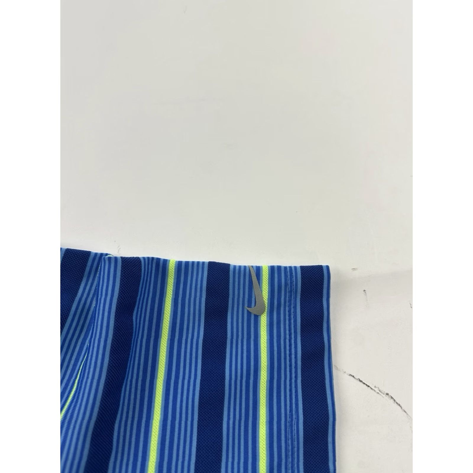 Nike Nike Shirt Mens Medium Blue Striped Golf Polo Dri-Fit Tour Performance Victory Size US M / EU 48-50 / 2 - 3 Thumbnail