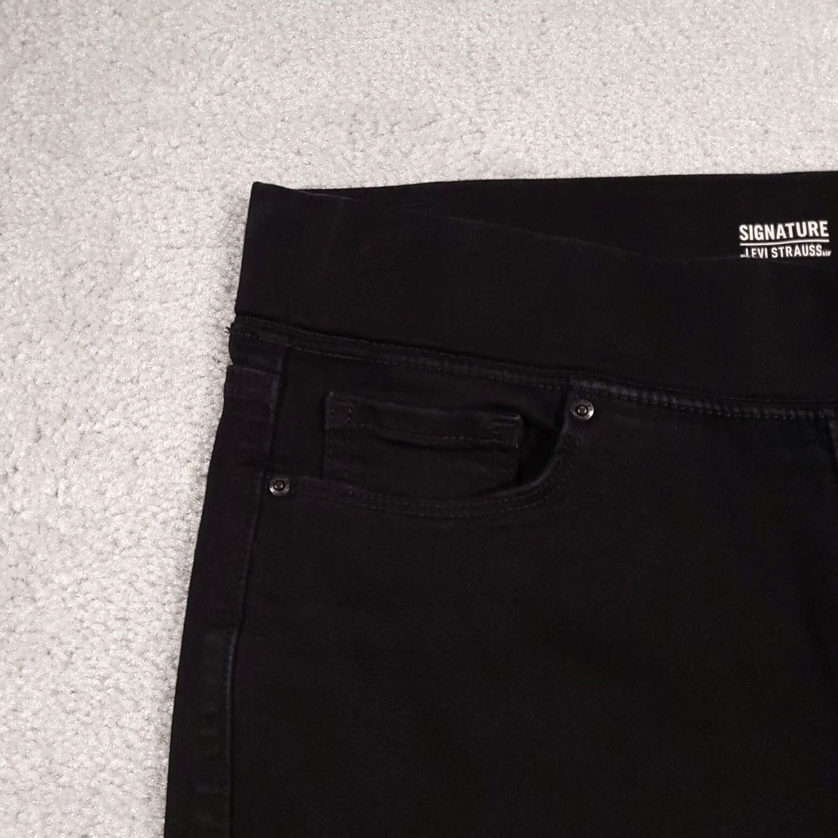 Vintage Levi Strauss Shaping Super Skinny Jeans Womens 6 Black 28X25 Crop Capri - Style - Sale Size 28" / US 6 / IT 42 - 4 Thumbnail