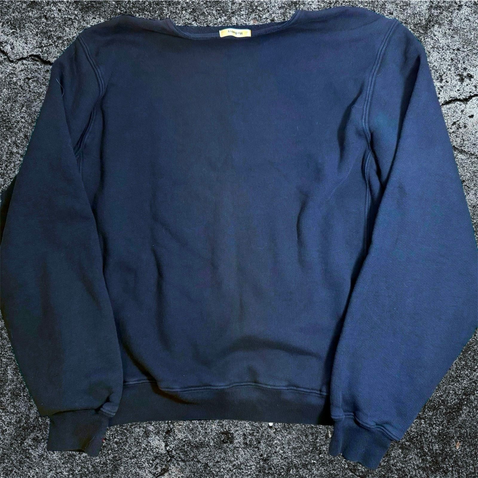Madhappy •NEW• MadHappy Crewneck Local Optimist in Navy • Medium Size M / US 6-8 / IT 42-44 - 4 Thumbnail