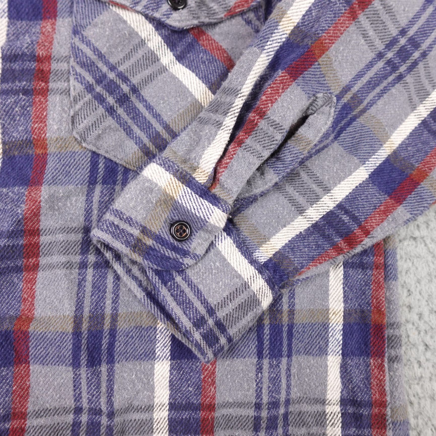 Vintage VINTAGE OshKosh B'gosh Flannel Shirt Mens L Gray Blue Plaid Long Sleeve Shirt Size US L / EU 52-54 / 3 - 6 Thumbnail