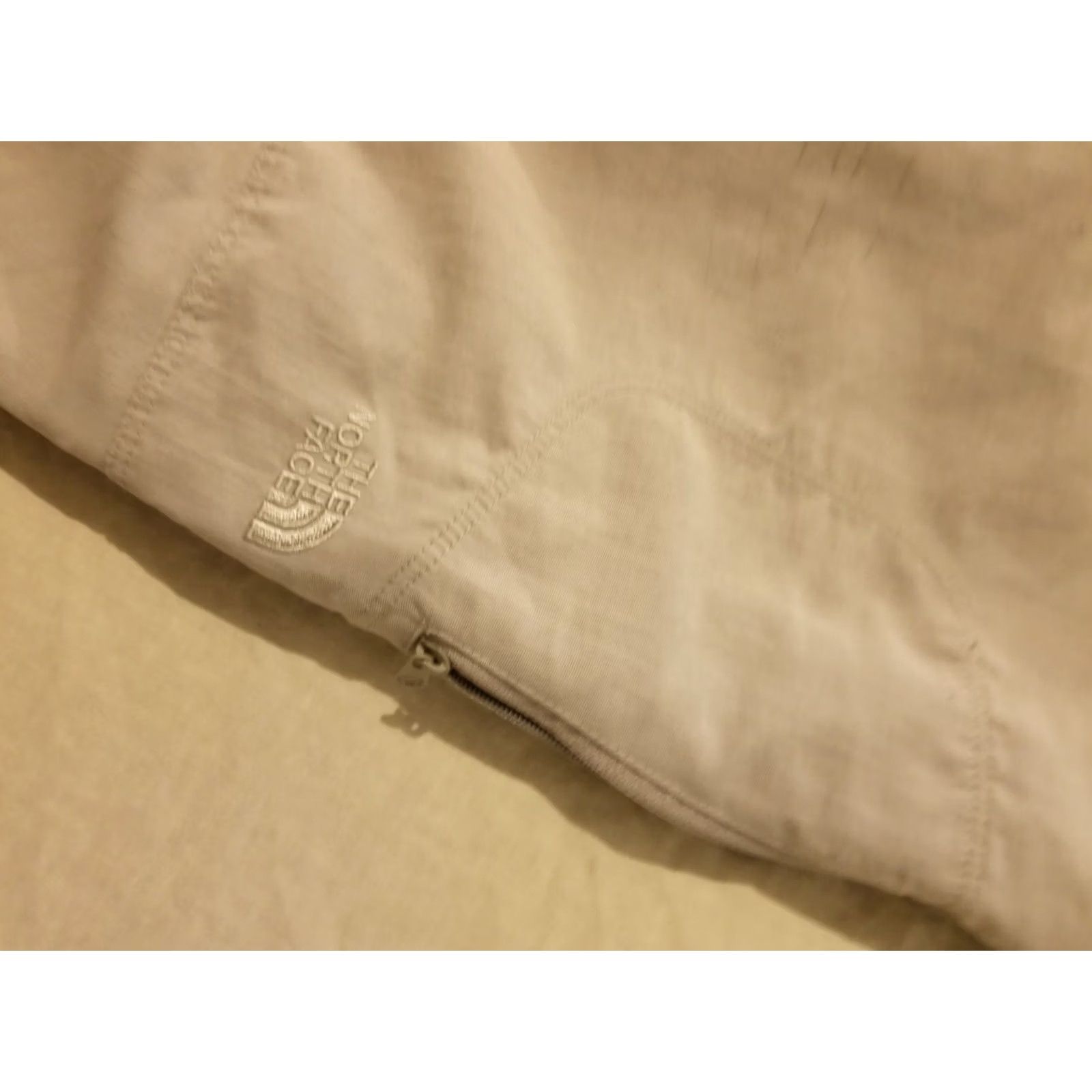 The North Face The North Face Cargo Pants Mens 40x30 Khaki Slack Trouser Outdoor Hiking Size US 40 / EU 56 - 5 Thumbnail