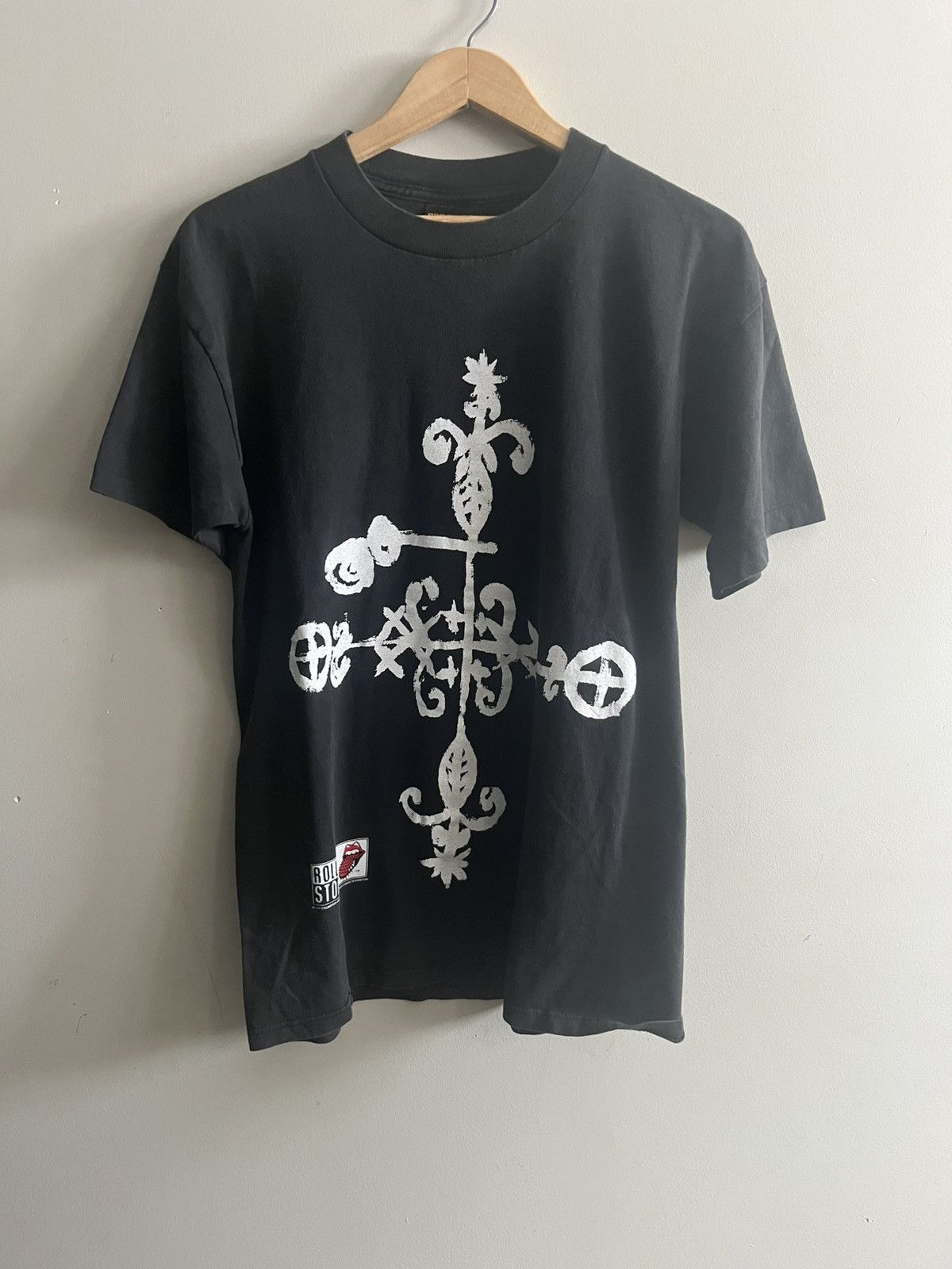 Brockum Rolling Stones cross/heart tee Size US L / EU 52-54 / 3 - 1 Thumbnail