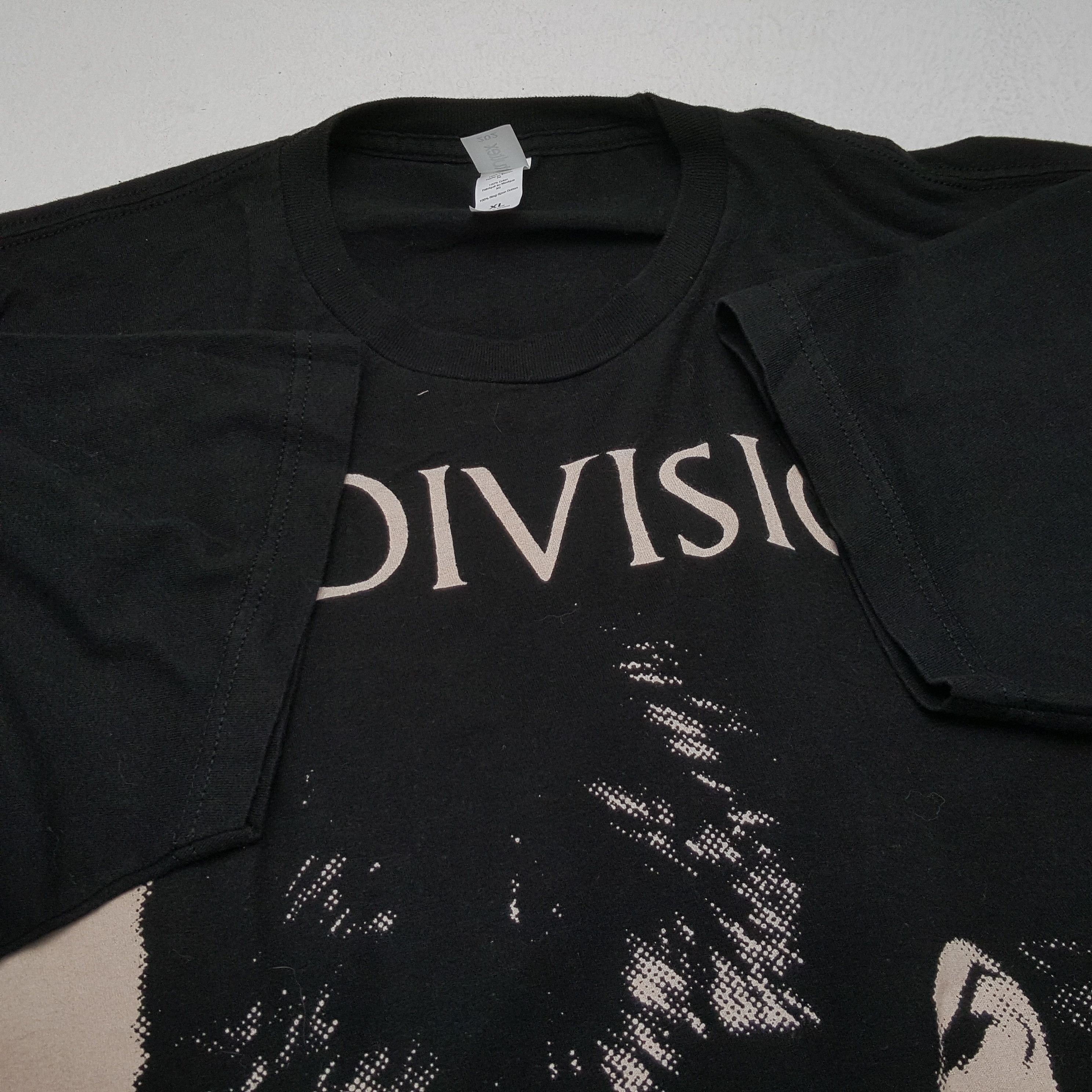 Band Tees × Vintage JOY DIVISION Punk Rock Band Music Phototees Style Tshirt Size US XL / EU 56 / 4 - 5 Thumbnail