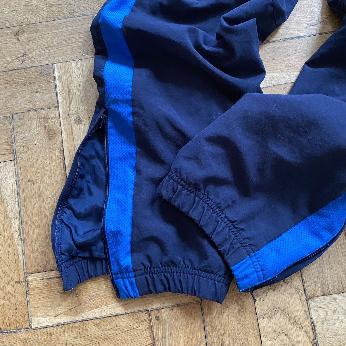 Vintage Vintage Nike Nylon Pants Track 00s Swoosh Striped Drill Y2K Size US 32 / EU 48 - 8 Thumbnail