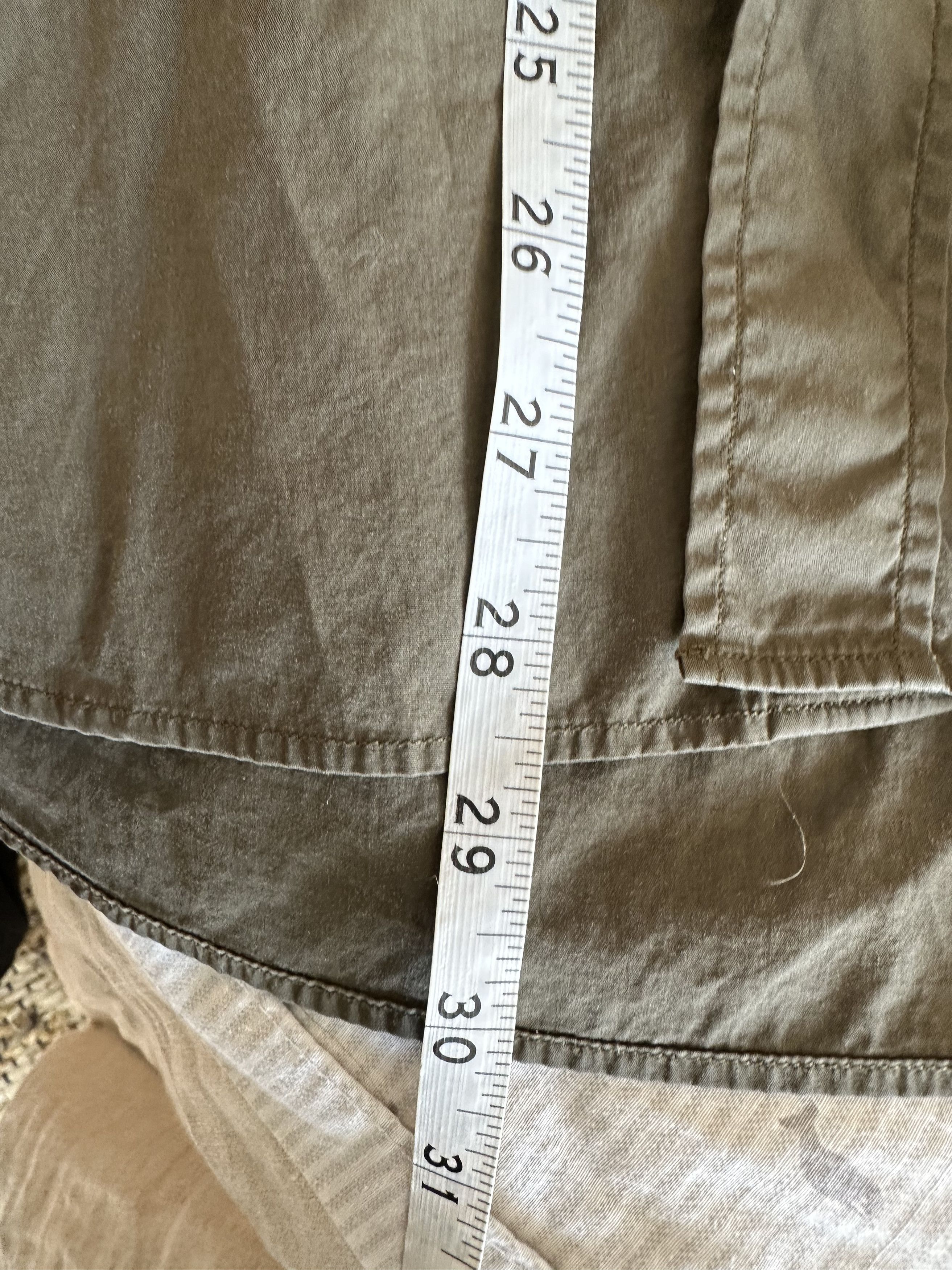 Acne Studios Acne Studios Face Logo Button Up Shirt Size US M / EU 48-50 / 2 - 7 Thumbnail