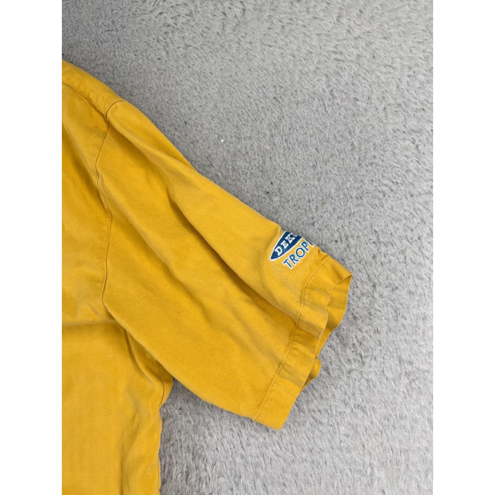 Tommy Bahama Tommy Bahama Shirt Men Extra Large Yellow Herringbone 100% Silk Hawaiian Button Mens Size US XL / EU 56 / 4 - 2 Thumbnail