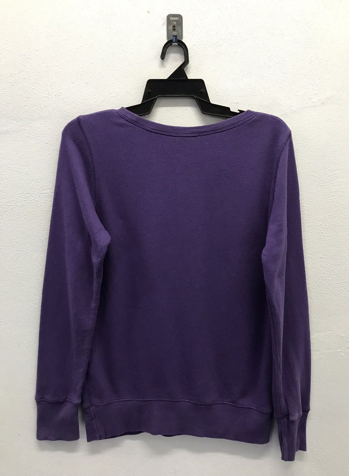 Disney × Mickey Mouse × Uniqlo Vintage Uniqlo Disney Mickey Mouse Sweatshirt Size US M / EU 48-50 / 2 - 2 Thumbnail