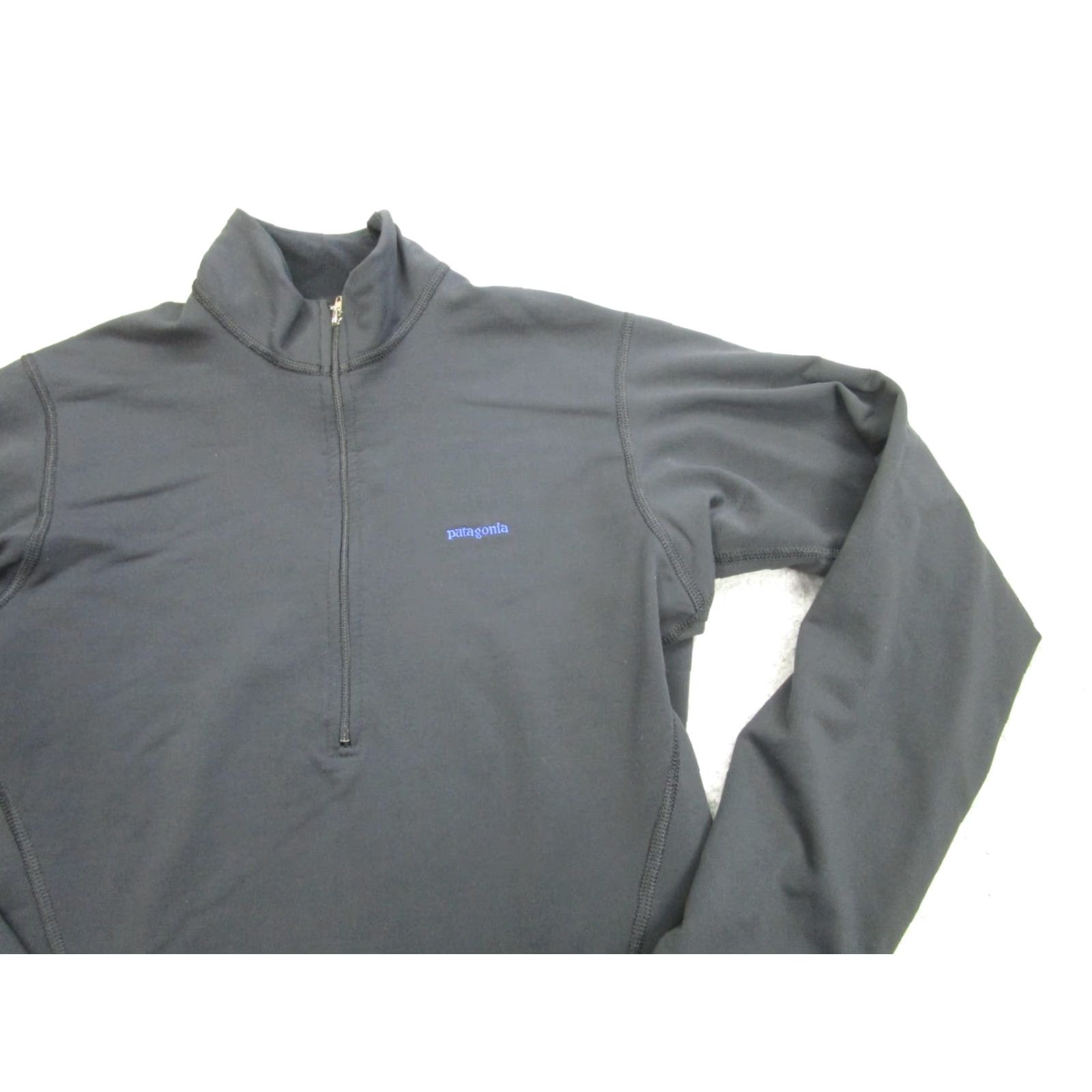 Patagonia VINTAGE Patagonia Sweatshirt Womens M Black 1/2 Zip Pullover Sweatshirt Jacket Size M / US 6-8 / IT 42-44 - 2 Thumbnail