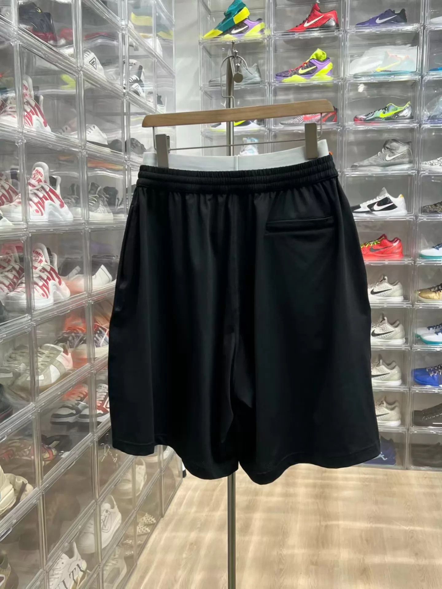 Balenciaga BALENCIAGA DoubleWaist Mesh Two-Piece Shorts S Near New Size US 30 / EU 46 - 4 Thumbnail