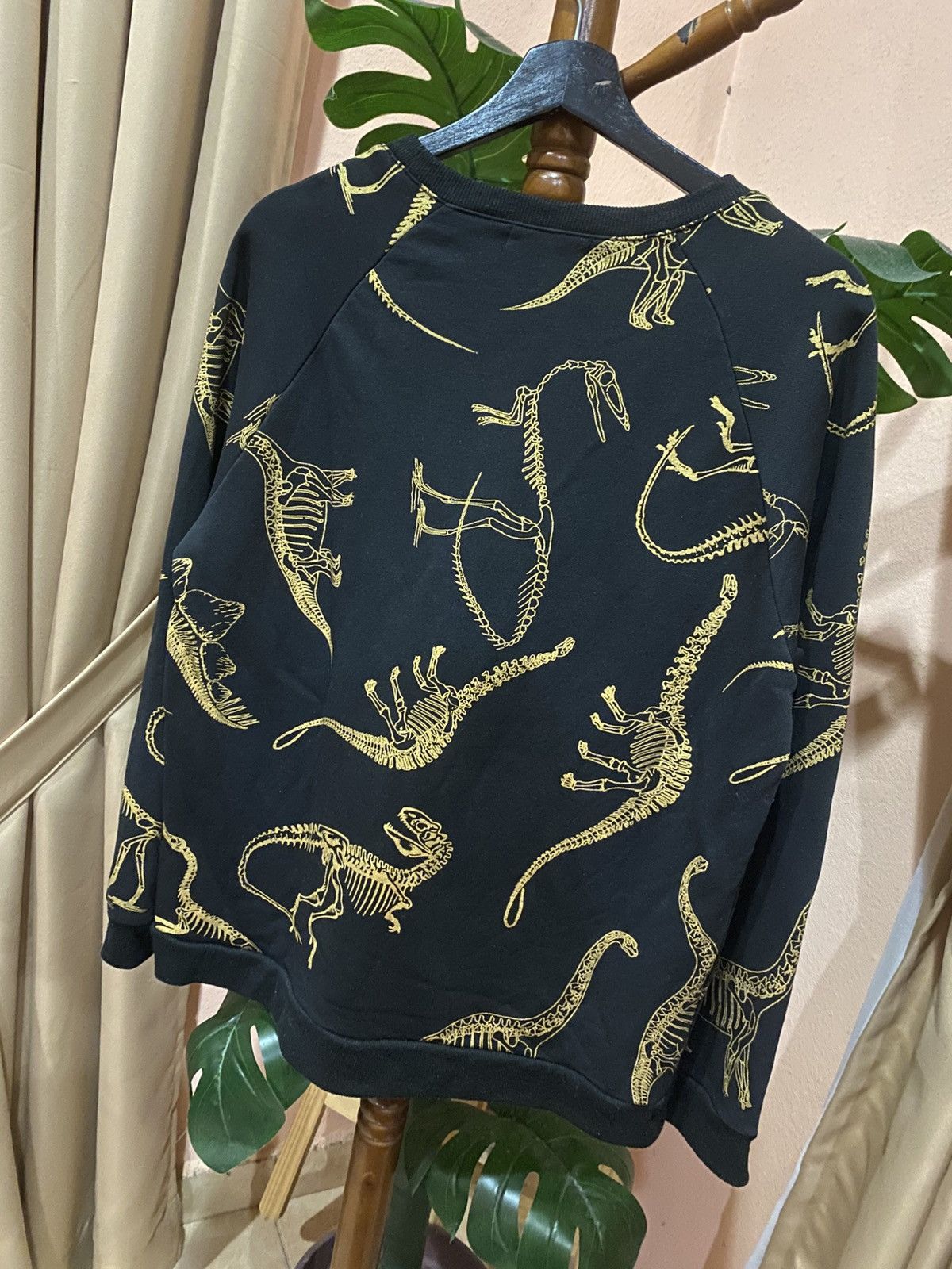 Other L.A. Dinosaur Fossil Print Sweatshirt - Black & Gold Graphic Size US M / EU 48-50 / 2 - 6 Thumbnail