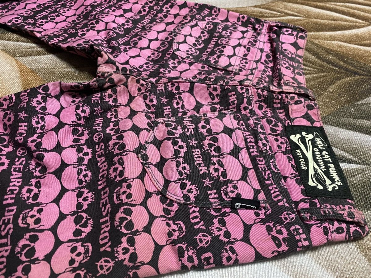Japanese Brand Overprint Skull Design of Hell Cat Punks Original Jeans Size 28" / US 6 / IT 42 - 15 Thumbnail
