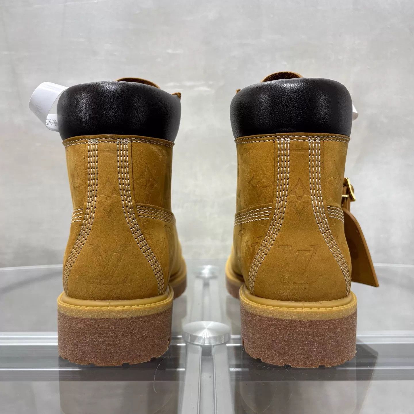 Louis Vuitton LV x Timberland 6-Inch Yellow Boot UK6 (40) Brand New Size US 7 / EU 40 - 6 Thumbnail